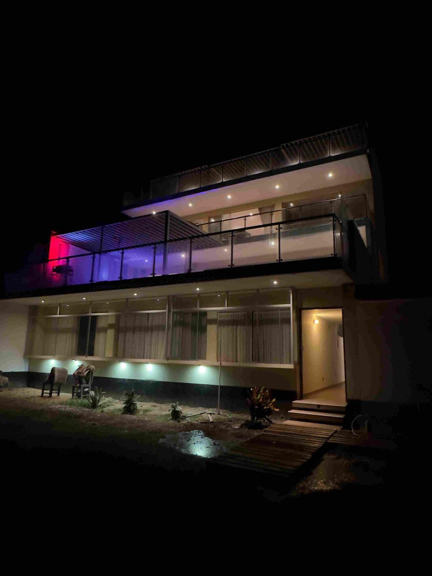 Yolo House Peru Acomodação com café da manhã Asia Exterior foto